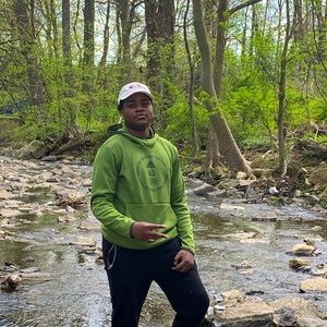 Meet your Posher, Xavier